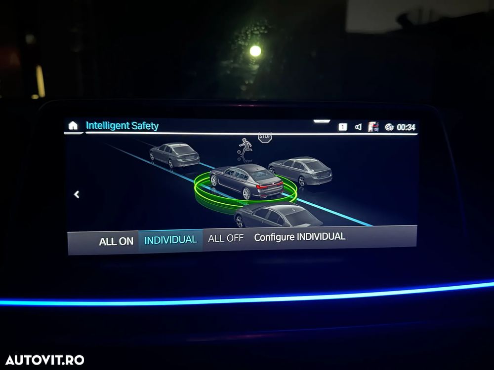 BMW Seria 7 745Le xDrive - 25