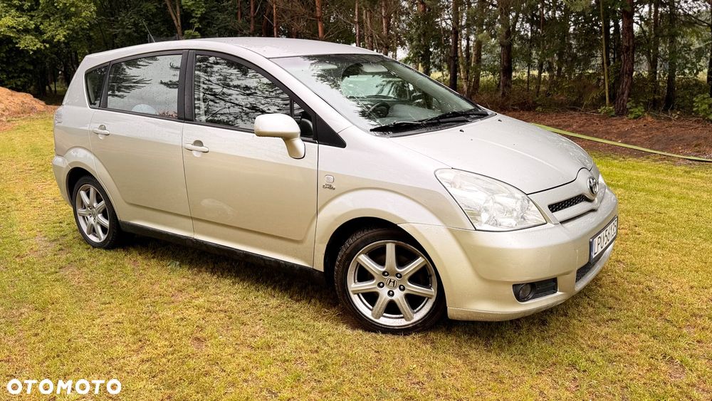 Toyota Corolla Verso 2.0 D-4D Terra - 3