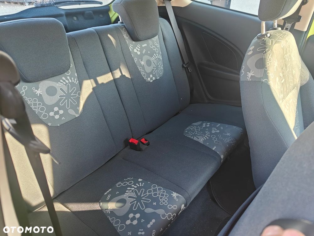 Ford KA 1.2 Trend - 10