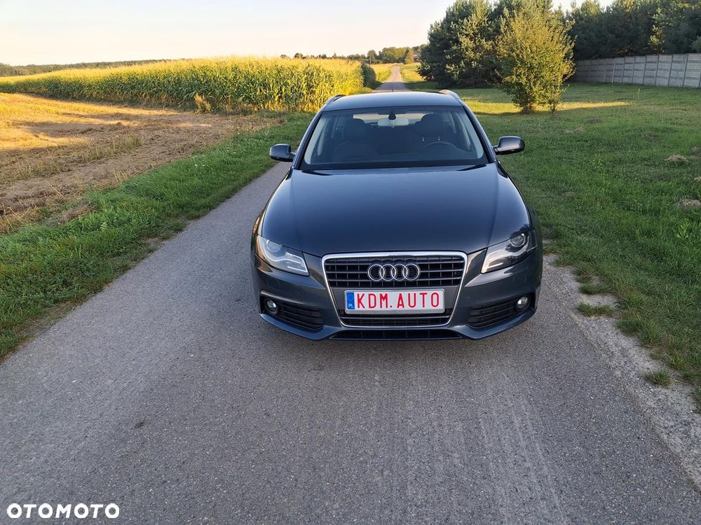 Audi A4 Avant 2009 photo 2