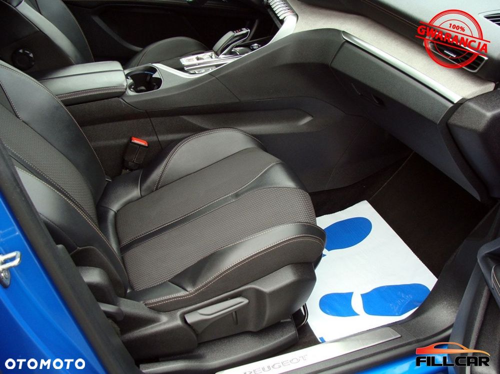 Peugeot 3008 Hybrid 225 e-EAT8 GT Pack - 12