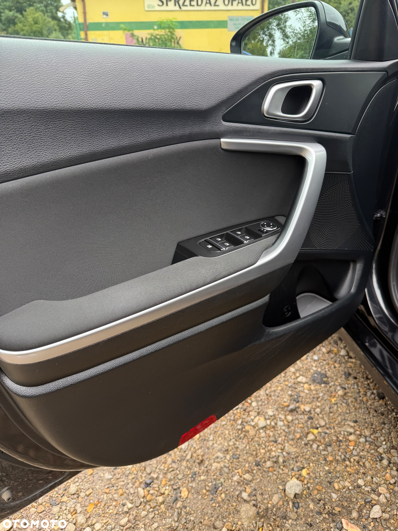 Kia Ceed - 13
