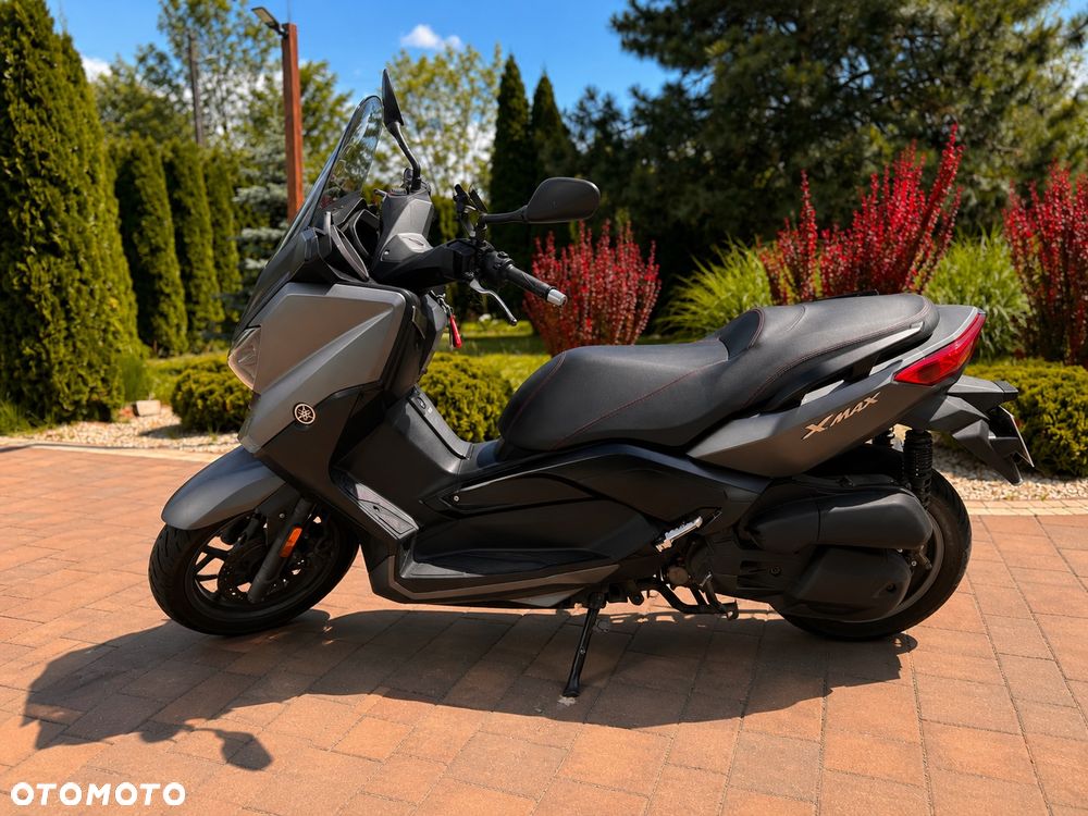 Yamaha X-max - 1