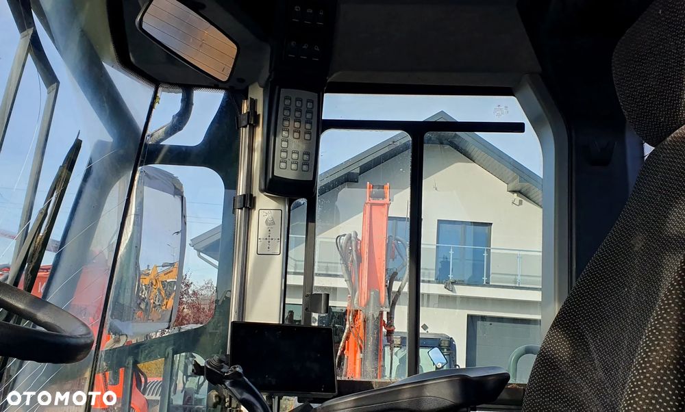 Liebherr L556 - 2