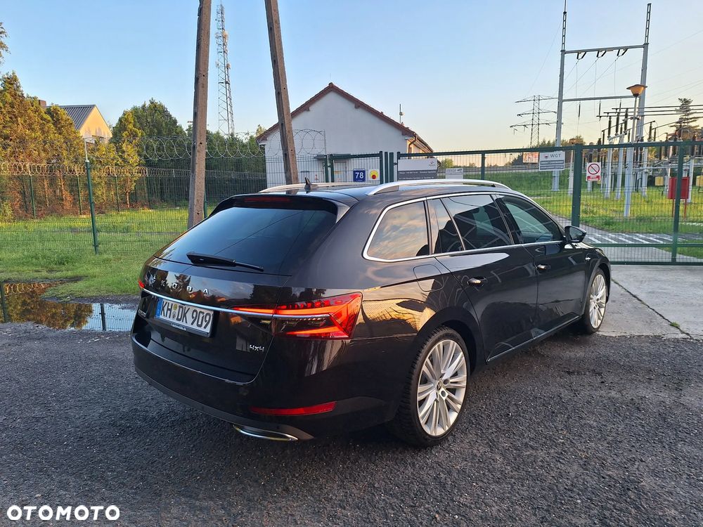 Skoda Superb 2.0 TDI 4x4 L&K DSG - 31