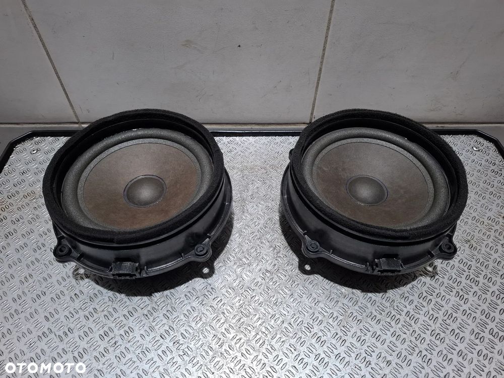 Głosnik tył Harman Kardon Land Rover Range Rover Sport rok 2010 5,0 V8 510KM nr XQM500520 (cena za sztukę) - 1