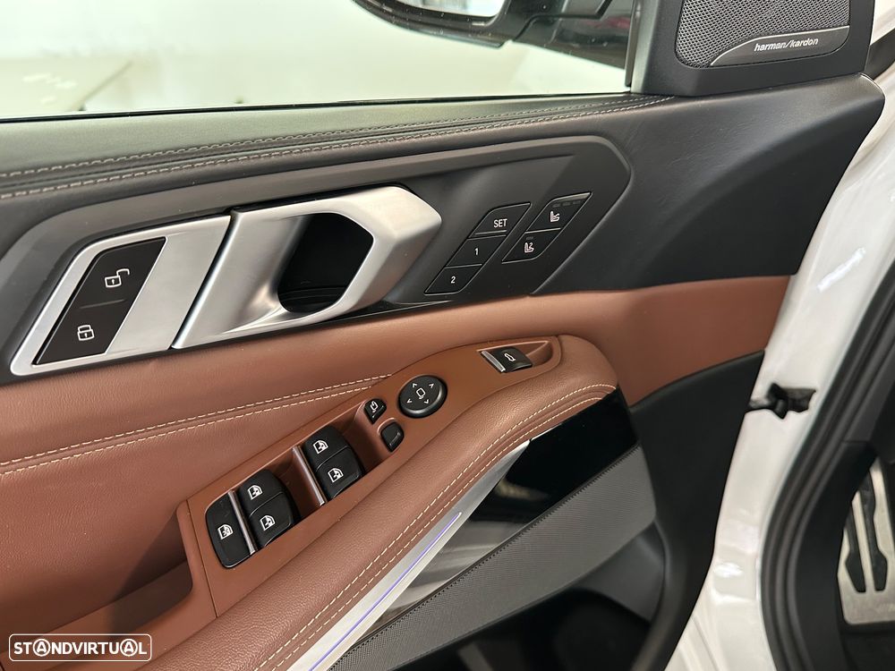 BMW X5 30 d xDrive Pack M - 9