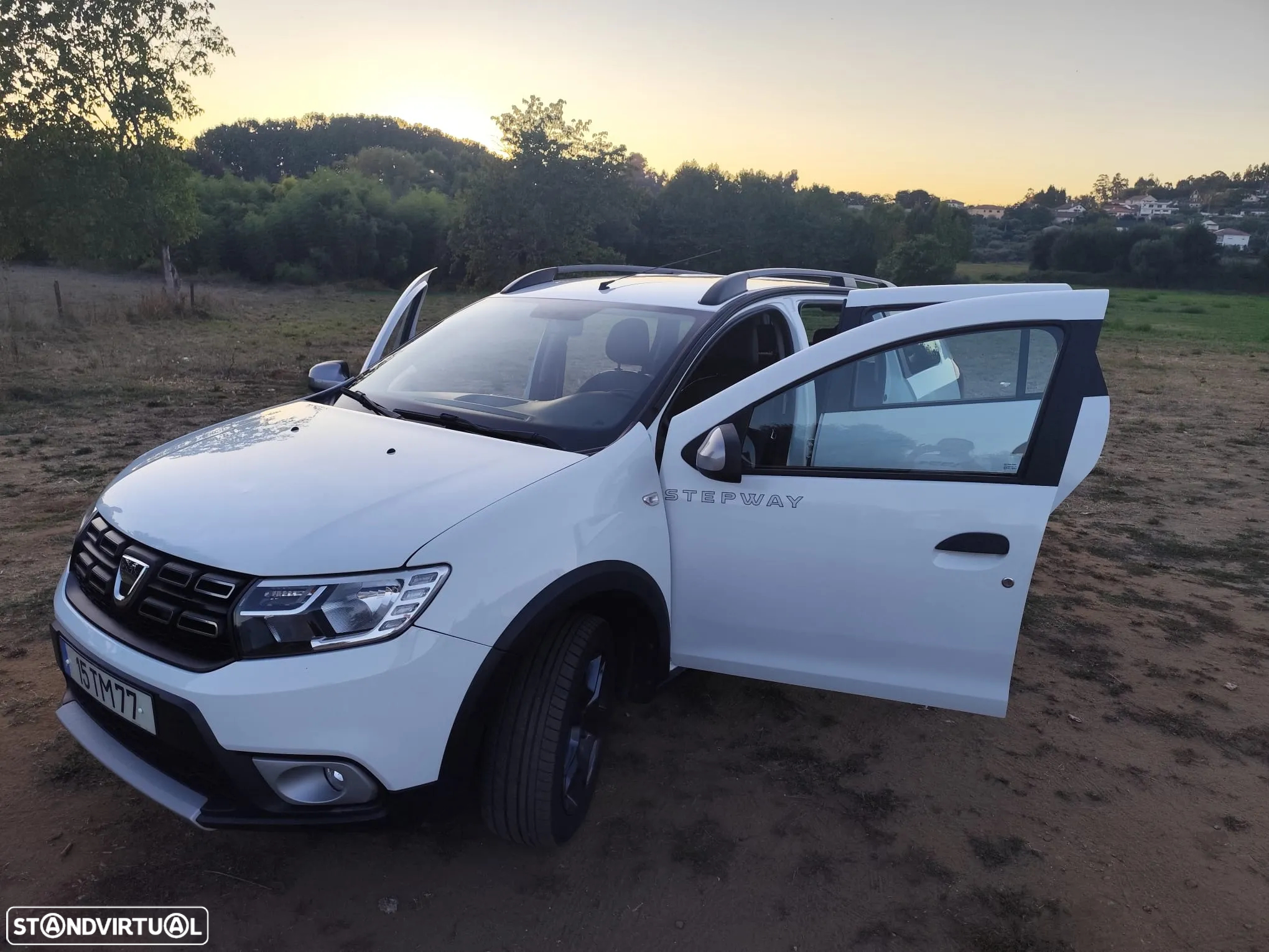 Dacia Logan MCV 1.5 dCi Stepway - 9