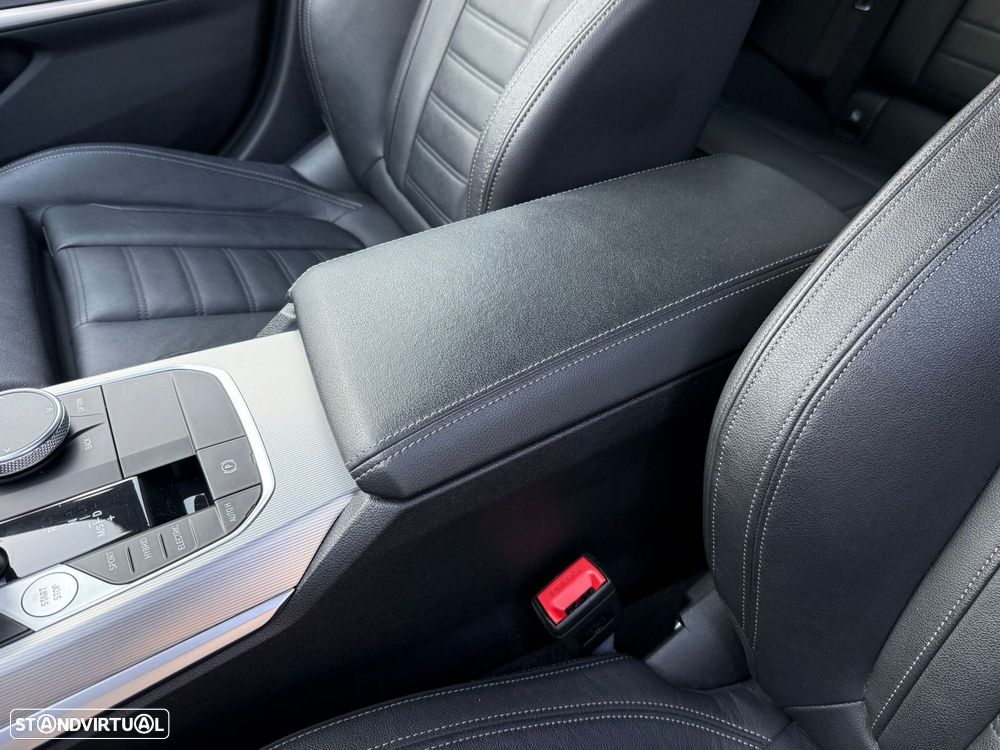 BMW 330 e xDrive Aut. M Sport - 21