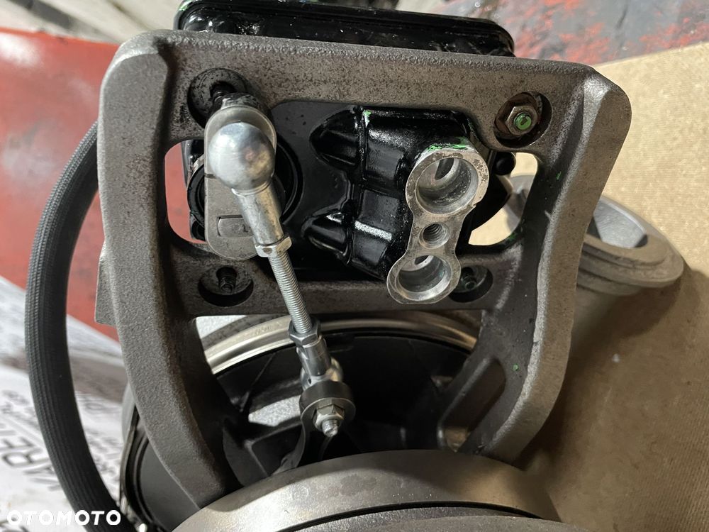 John Deere 9470RX S970 13,5L - Turbosprężarka DZ102071 REG - 8