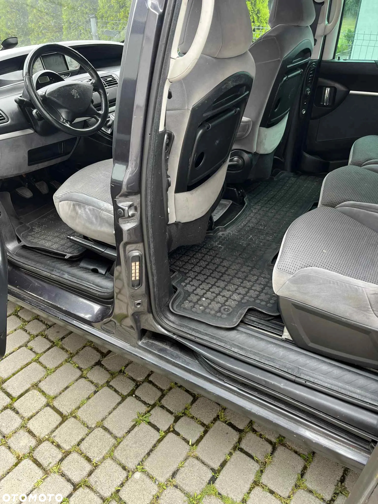 Peugeot 807 2.0 HDi Premium Grand Prix - 11