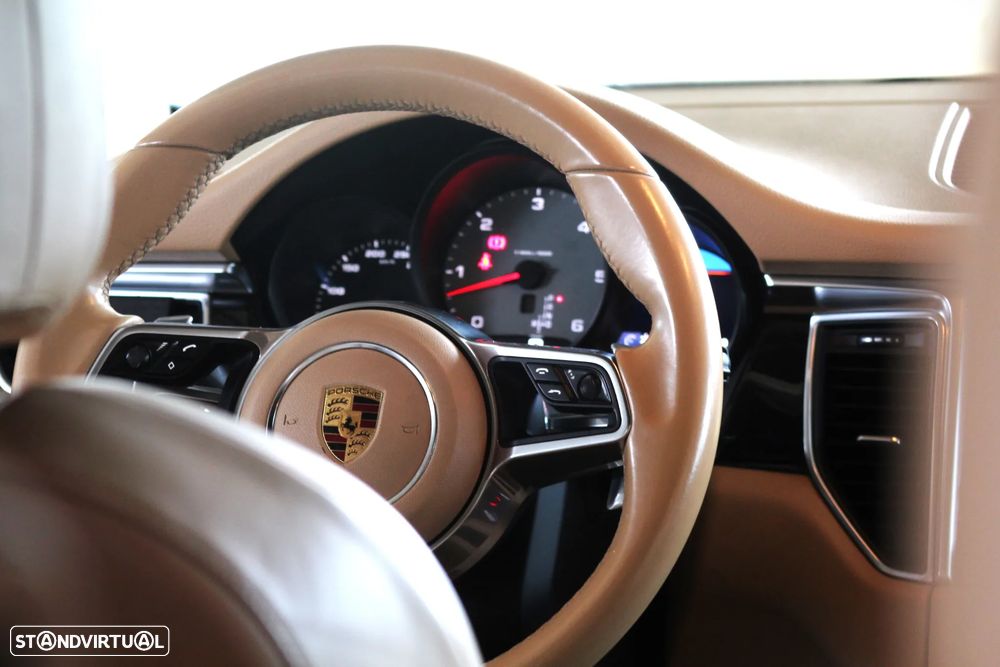 Porsche Macan S - 34