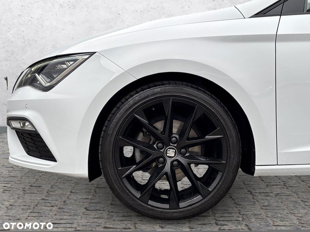 Seat Leon 1.5 eTSI FR DSG - 37