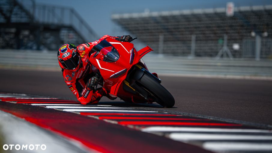 Ducati Panigale V4R - 15