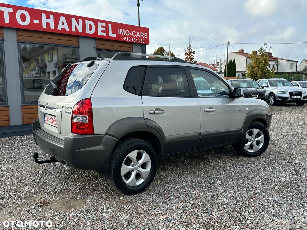 Hyundai Tucson 2.0 CRDi VGT 4WD GLS - 3