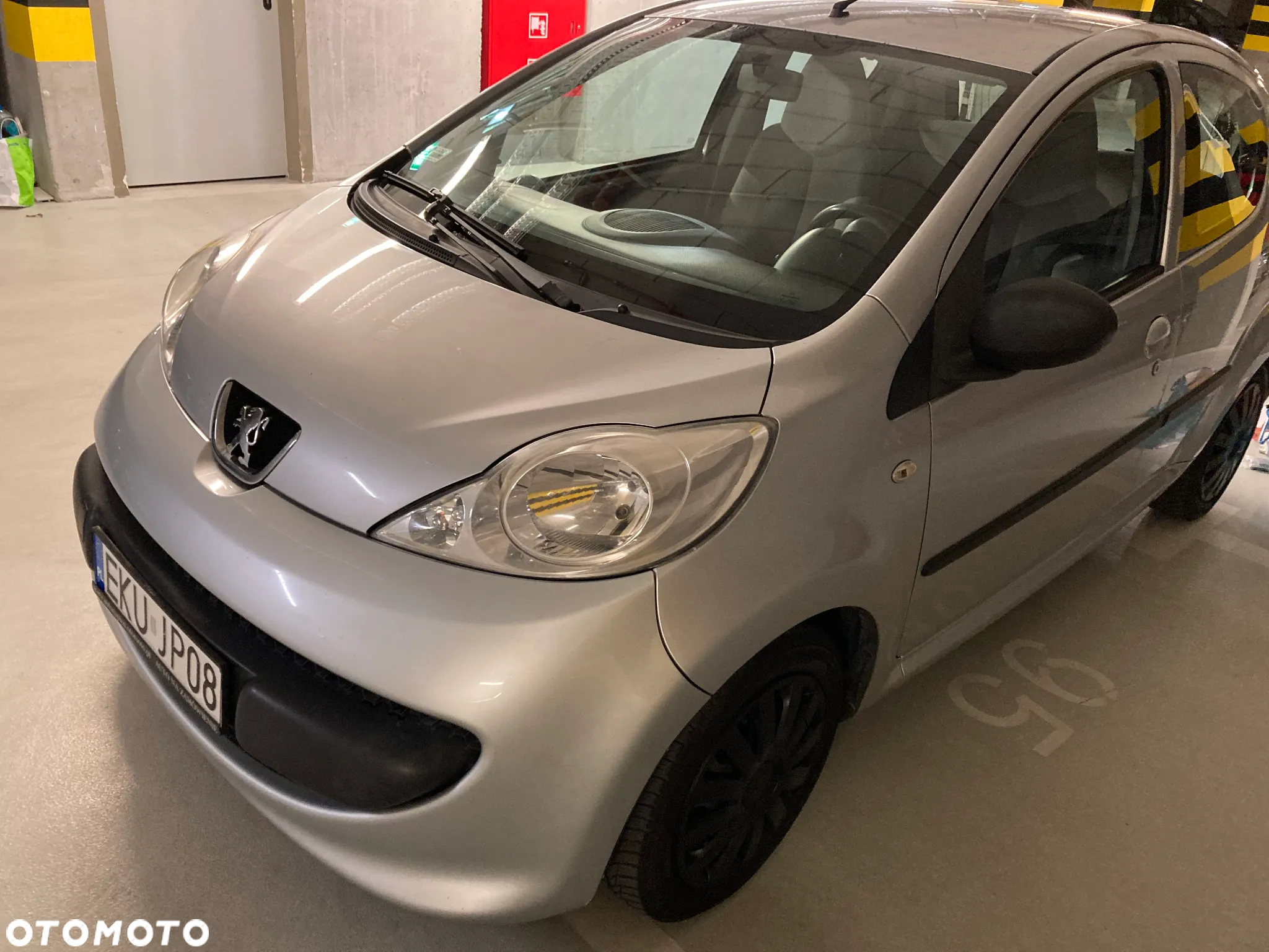 Peugeot 107 1.4 HDI Trendy - 3