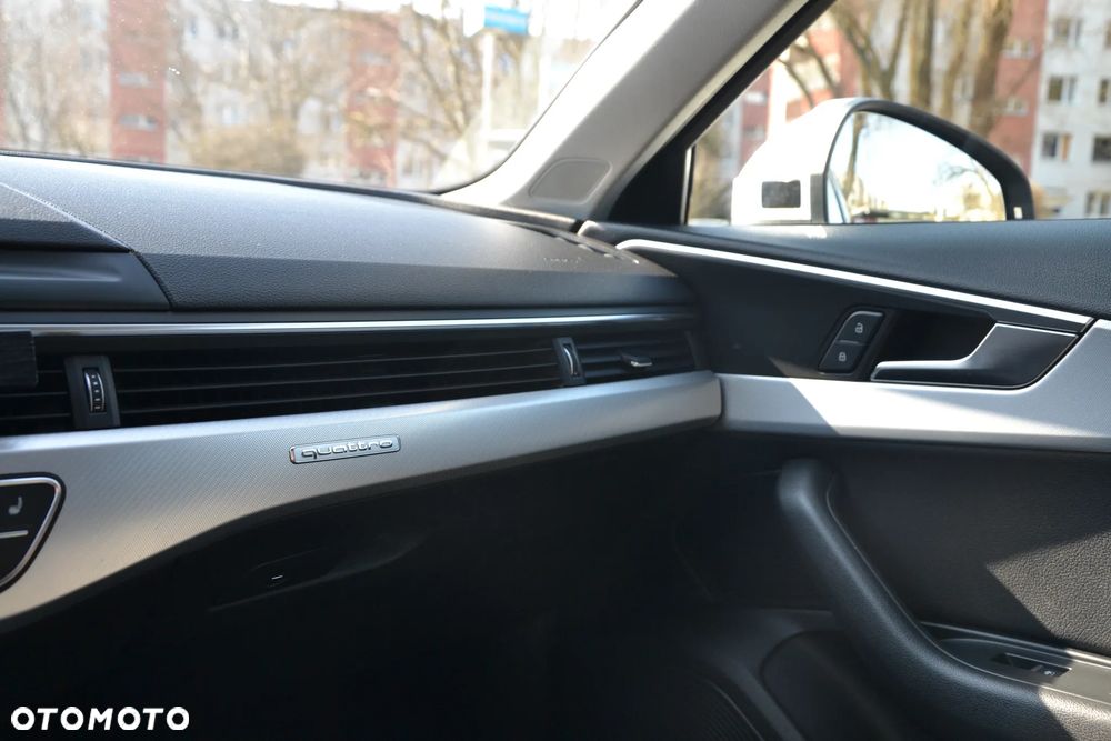 Audi A4 Limousine - 36
