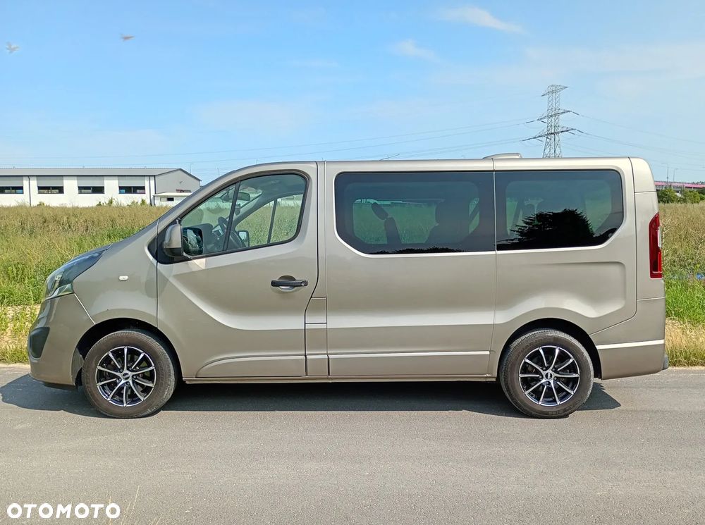 Opel Vivaro - 5