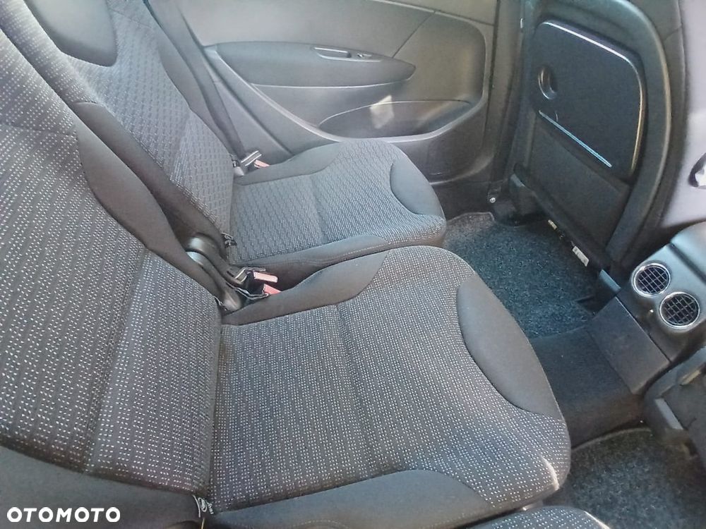 Peugeot 308 - 10
