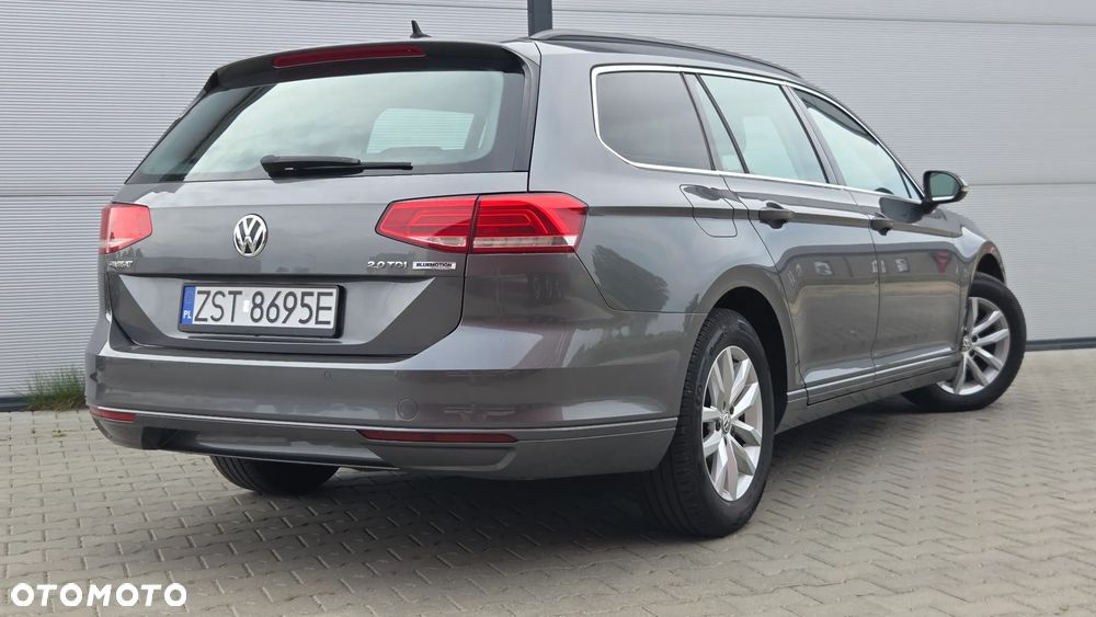 Volkswagen Passat Variant - 13