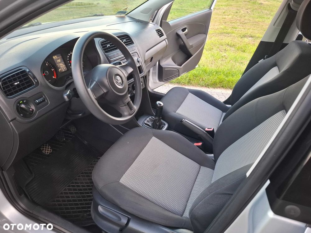 Volkswagen Polo - 6