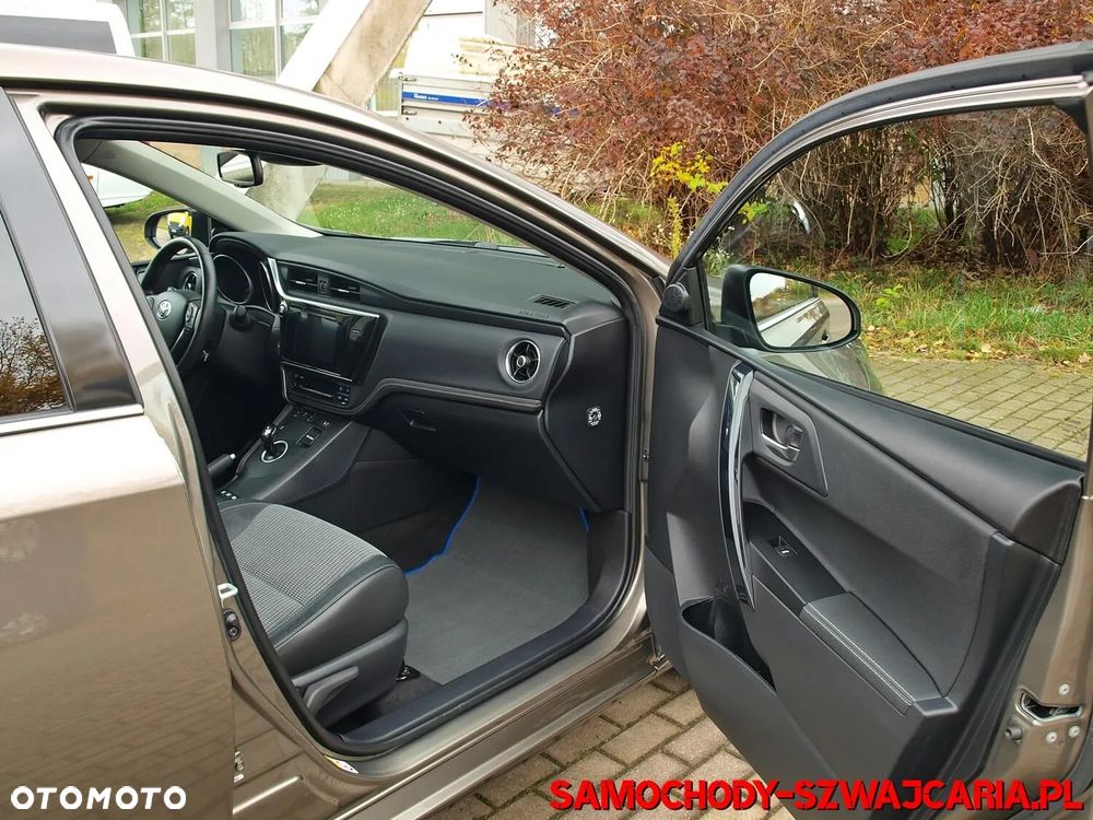 Toyota Auris 1.8 VVT-i Hybrid Automatik Executive - 22