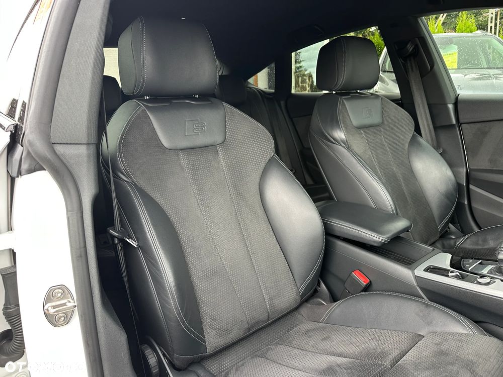 Audi A5 Sportback 40 TDI S tronic S line - 16