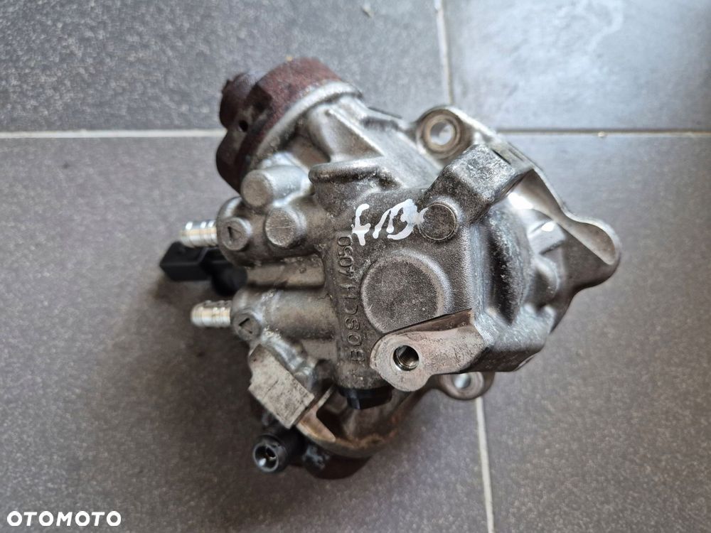 pompa wtryskowa bmw f13 640d 0445010638 - 1