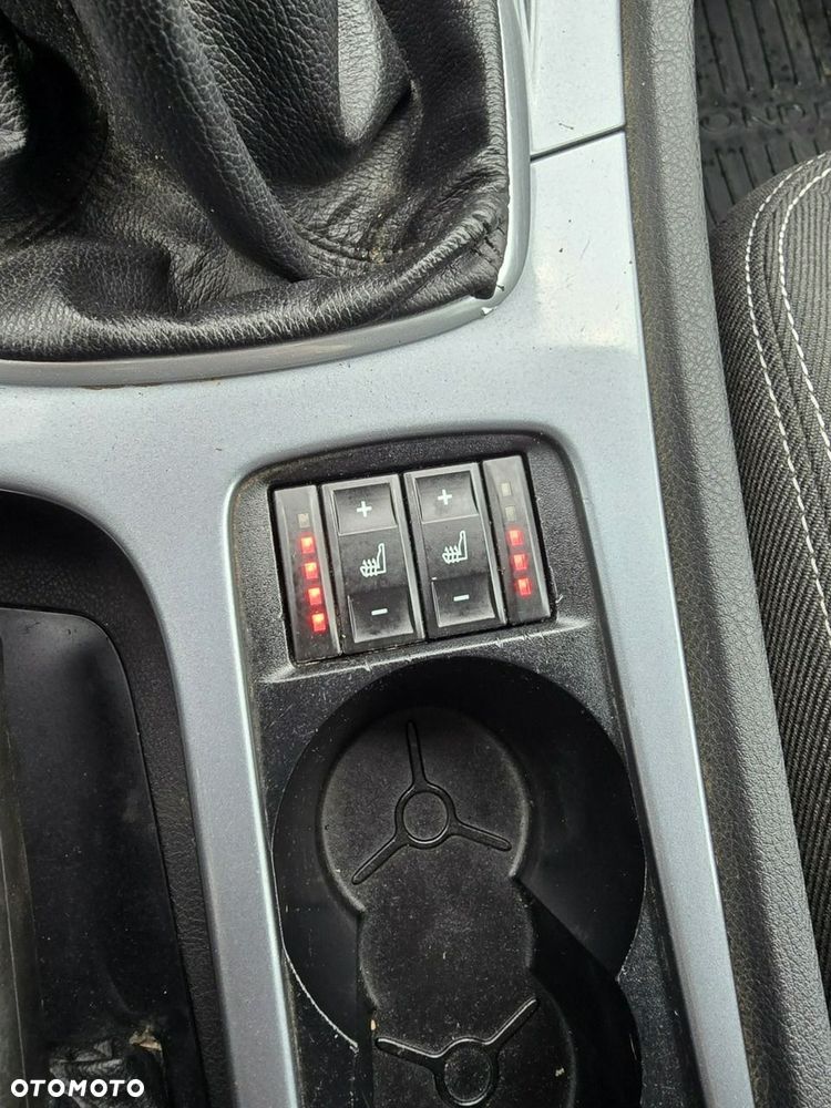 Ford Mondeo - 22