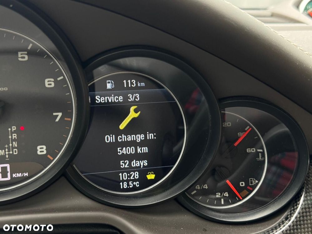 Porsche Panamera 4 - 22