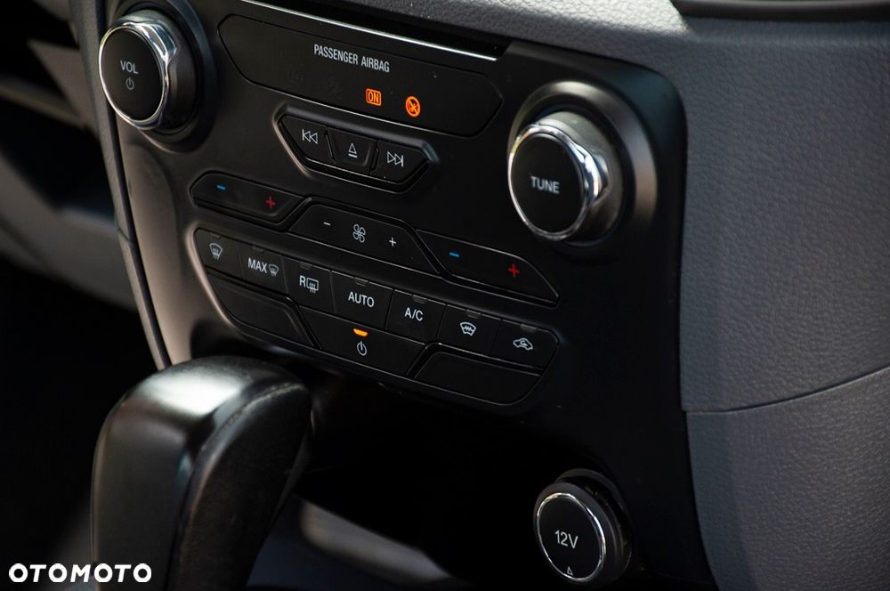 Ford Ranger Autm XLT - 31