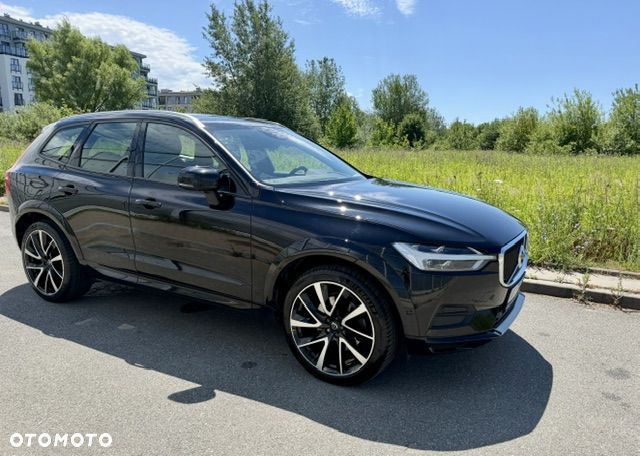 Volvo XC 60 T5 Momentum Pro - 17