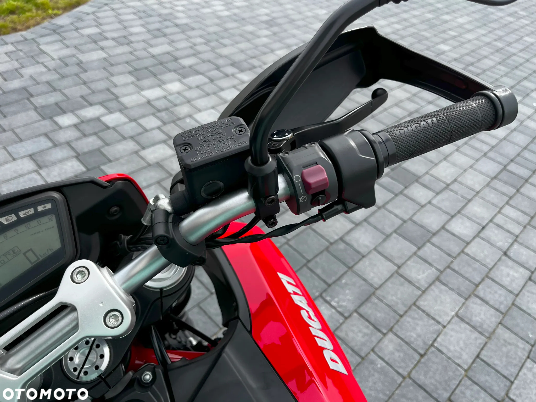 Ducati Hypermotard - 27