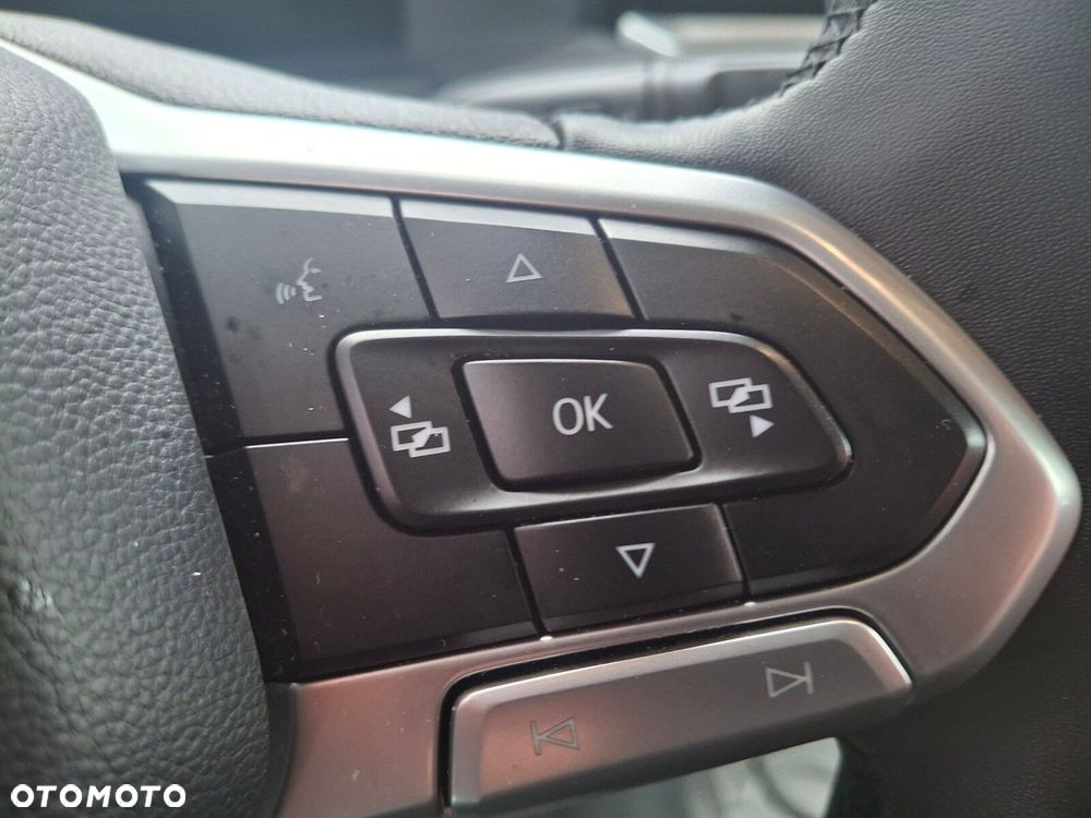 Volkswagen Caravelle - 23