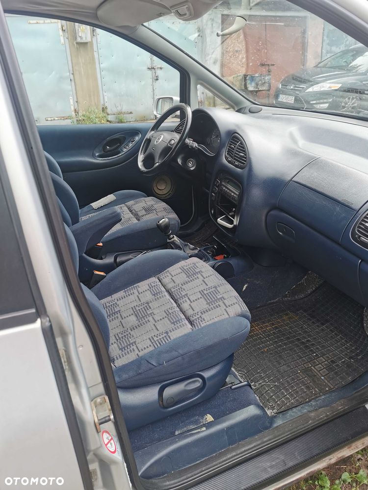 Volkswagen Sharan - 3