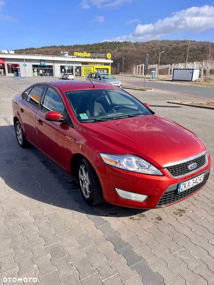 Ford Mondeo 1.8 TDCi Ambiente - 3