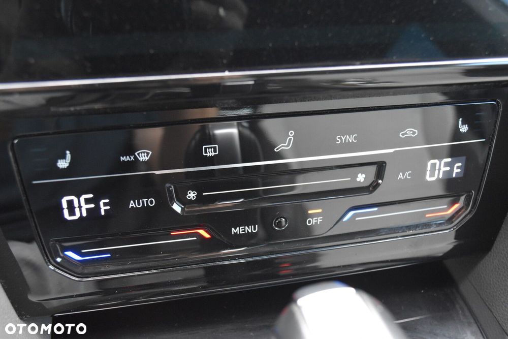 Volkswagen Arteon 2.0 TDI Elegance DSG - 23