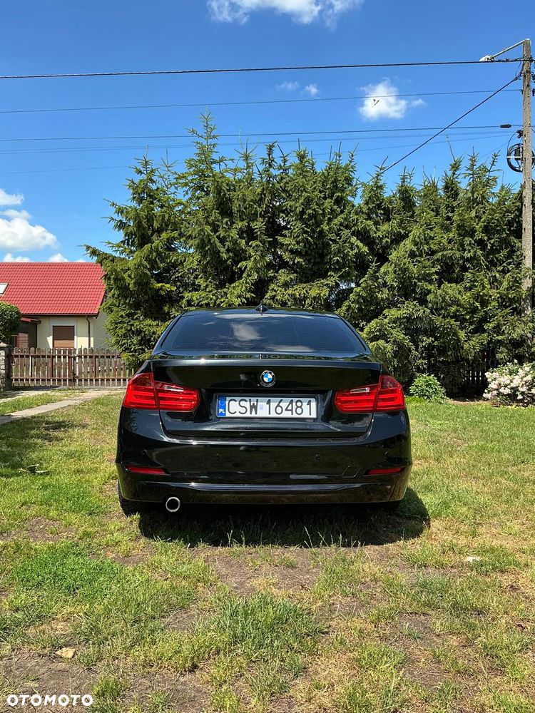BMW Seria 3 316d Sport Line - 4
