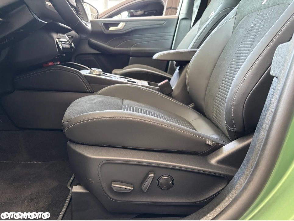 Ford Kuga 2.5 Duratec FHEV 4x4 ACTIVE X - 8