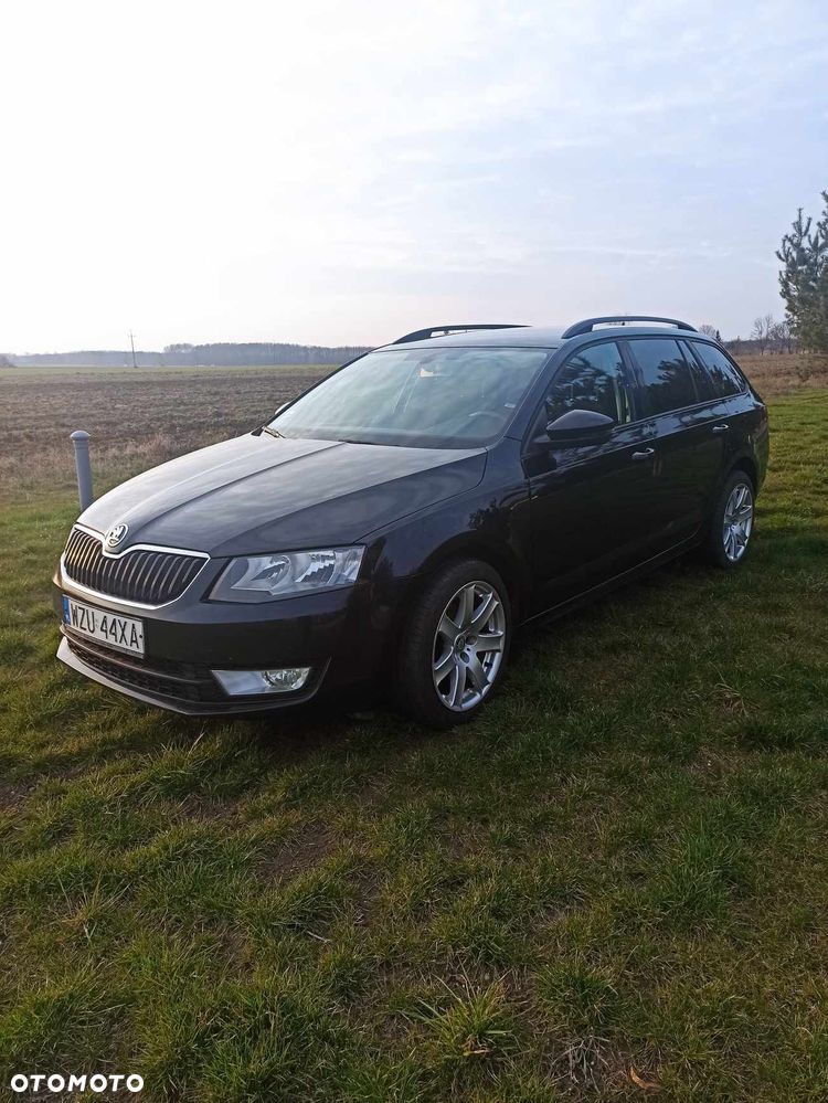 Skoda Octavia 1.6 TDI Ambition DSG - 1