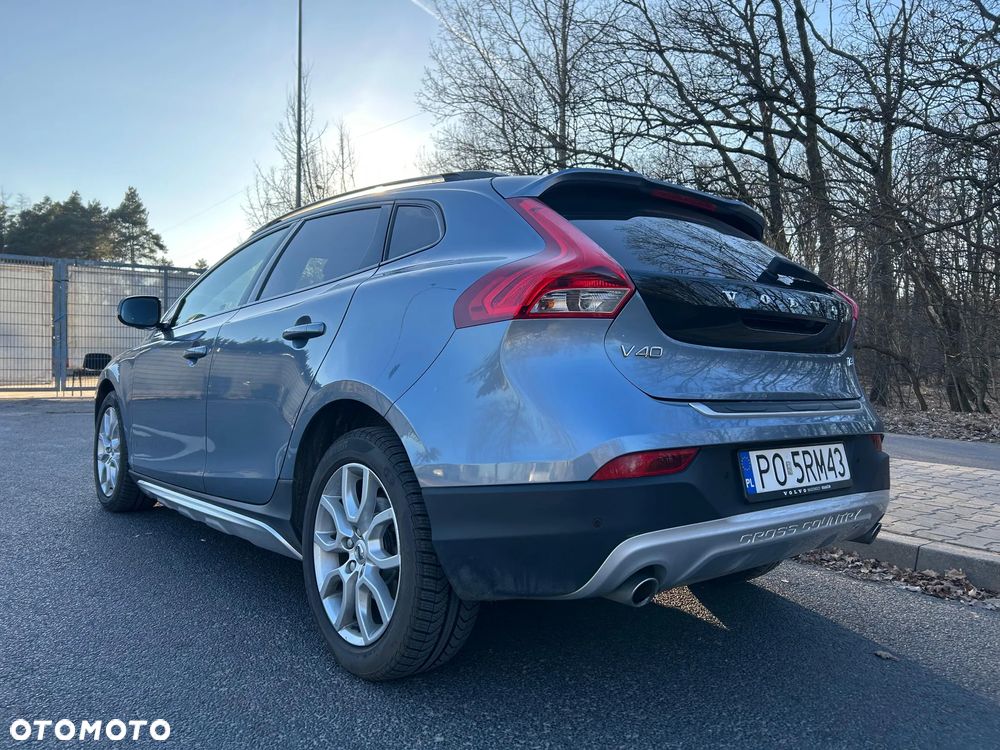 Volvo V40 T3 Drive-E Summum - 8