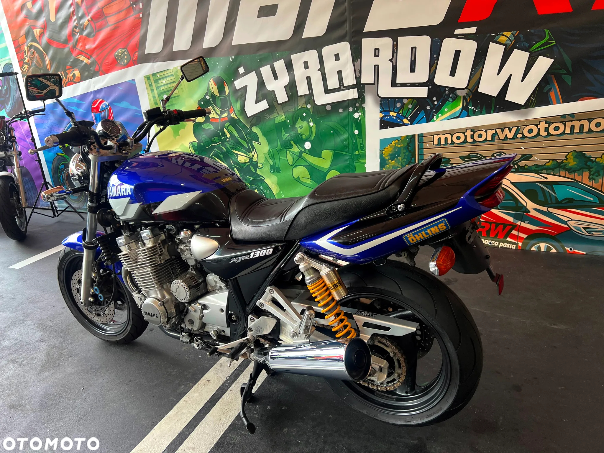 Yamaha XJR - 18
