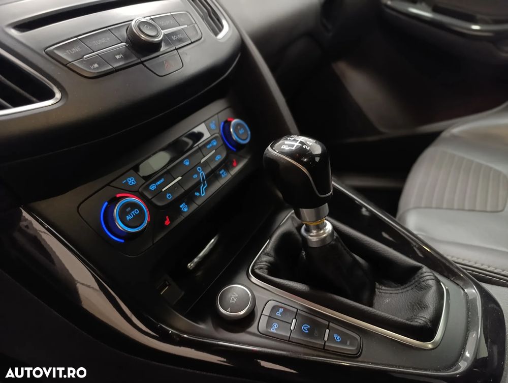 Ford Focus 2.0 TDCI Titanium - 3