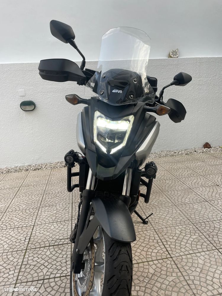 Honda NC750X - 1