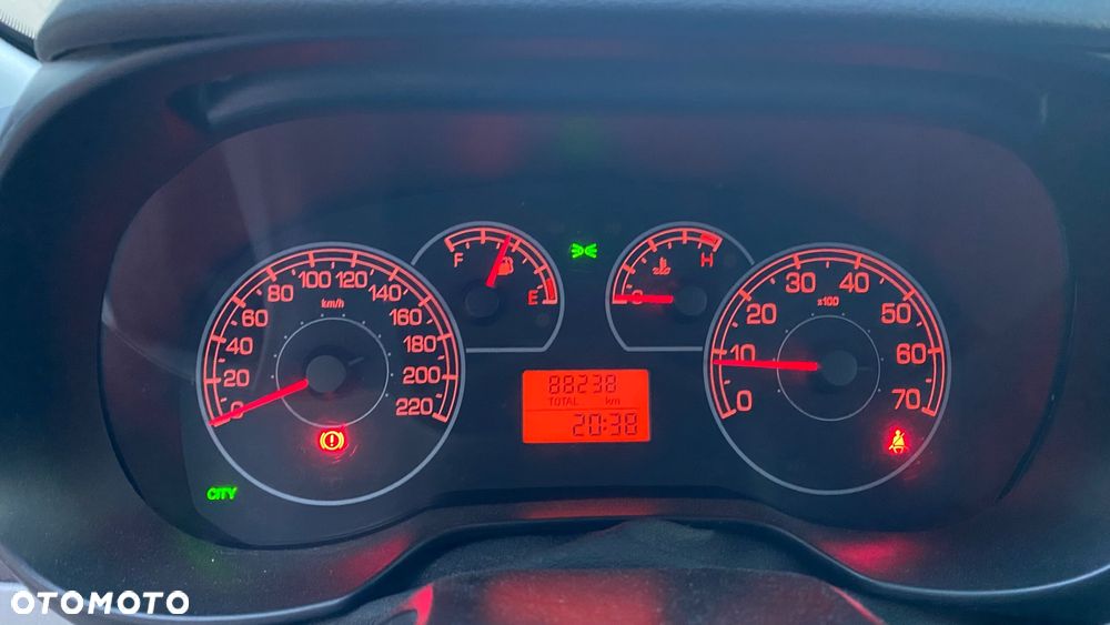 Fiat Punto 1.2 Easy - 6