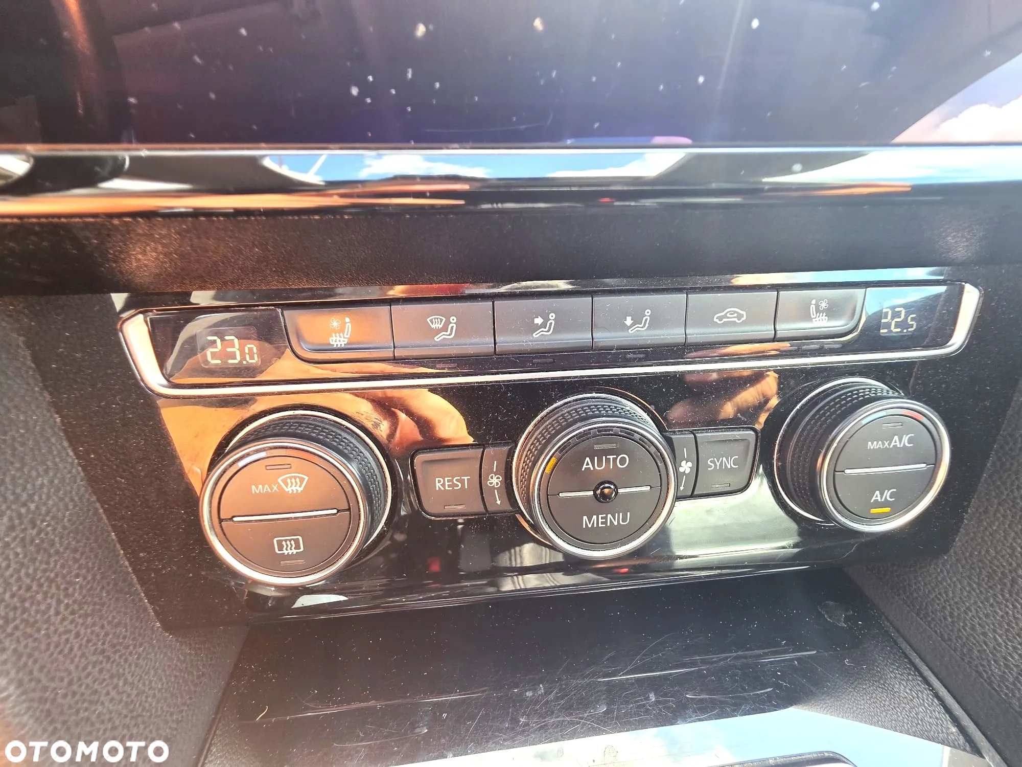 Volkswagen Arteon 2.0 TDI Bi-Turbo SCR 4Mot Elegance DSG - 20