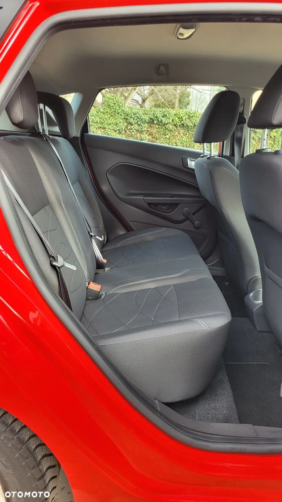 Ford Fiesta 1.25 Trend - 23