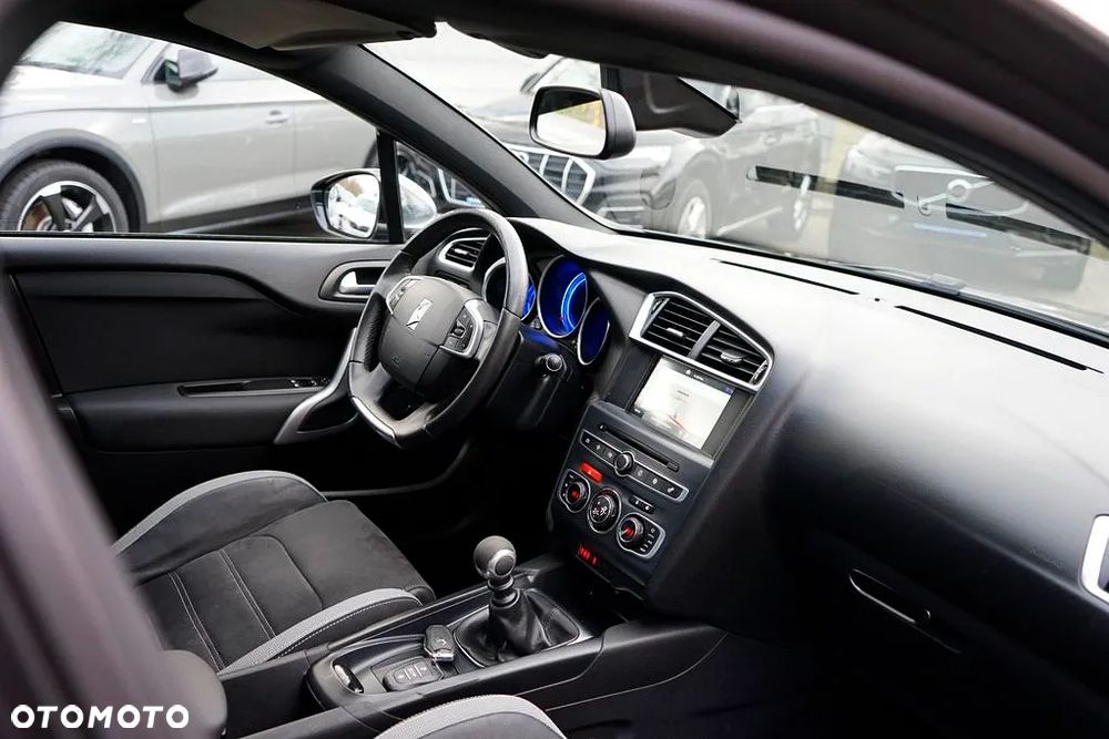 DS Automobiles DS 4 - 17