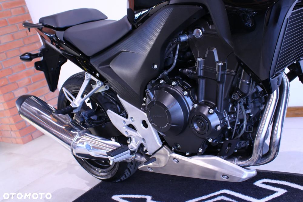 Honda CB - 22