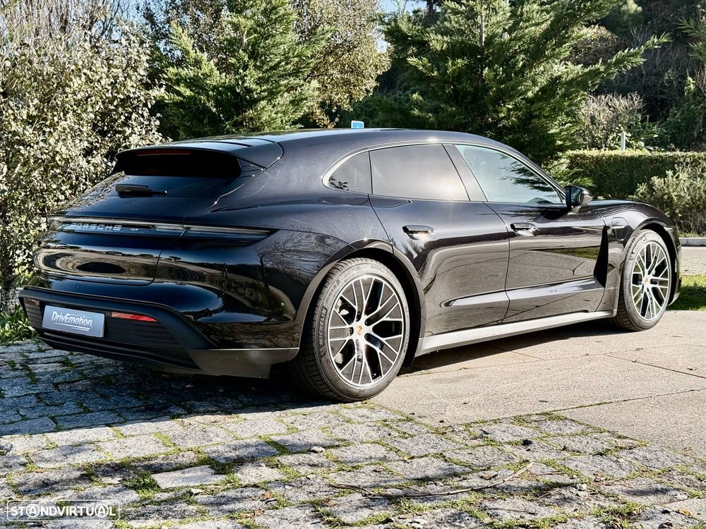 Porsche Taycan Sport Turismo bateria Performance Plus - 11